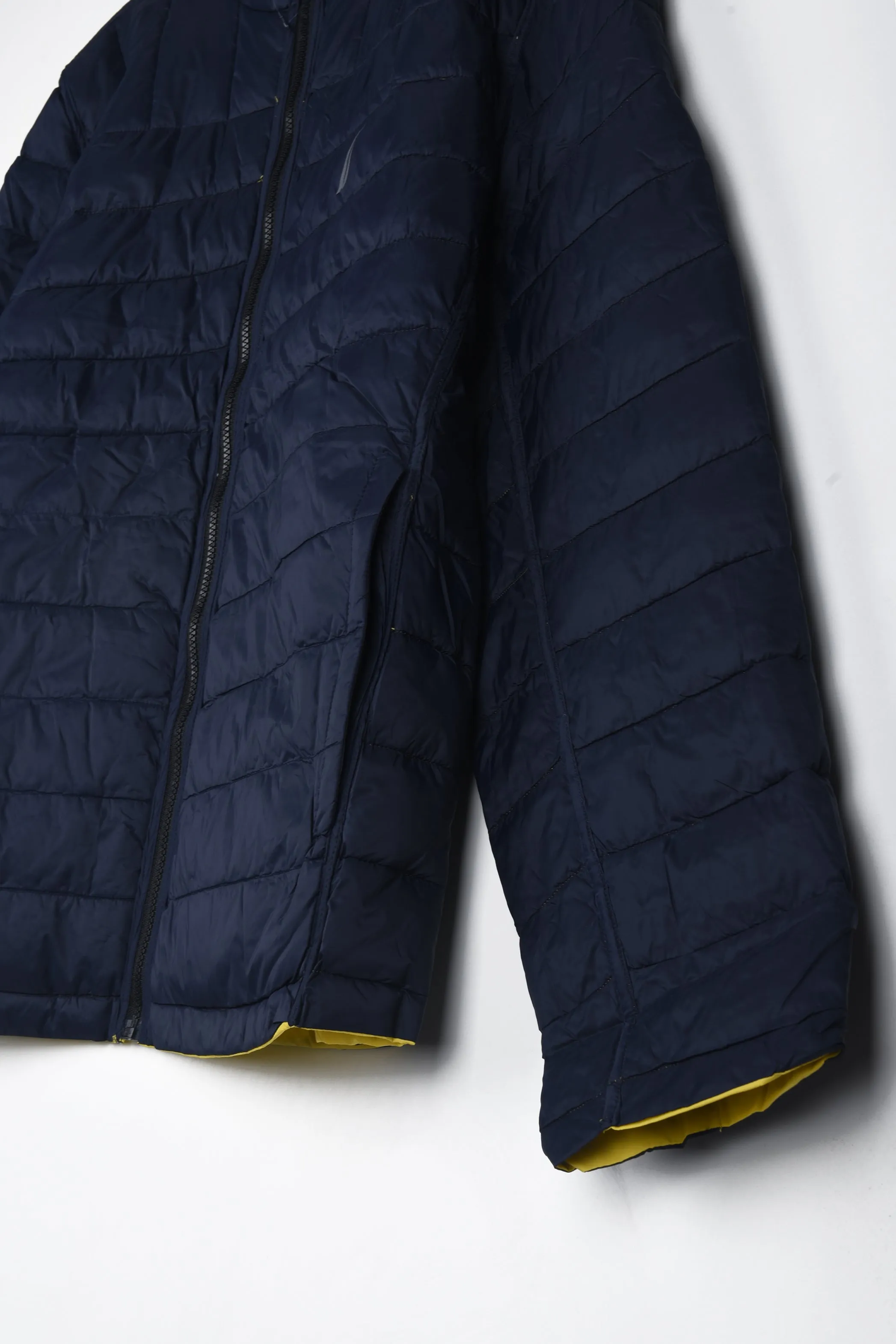 NAUTICA REVERSIBLE LIGHT WEIGHT PUFFER JACKET