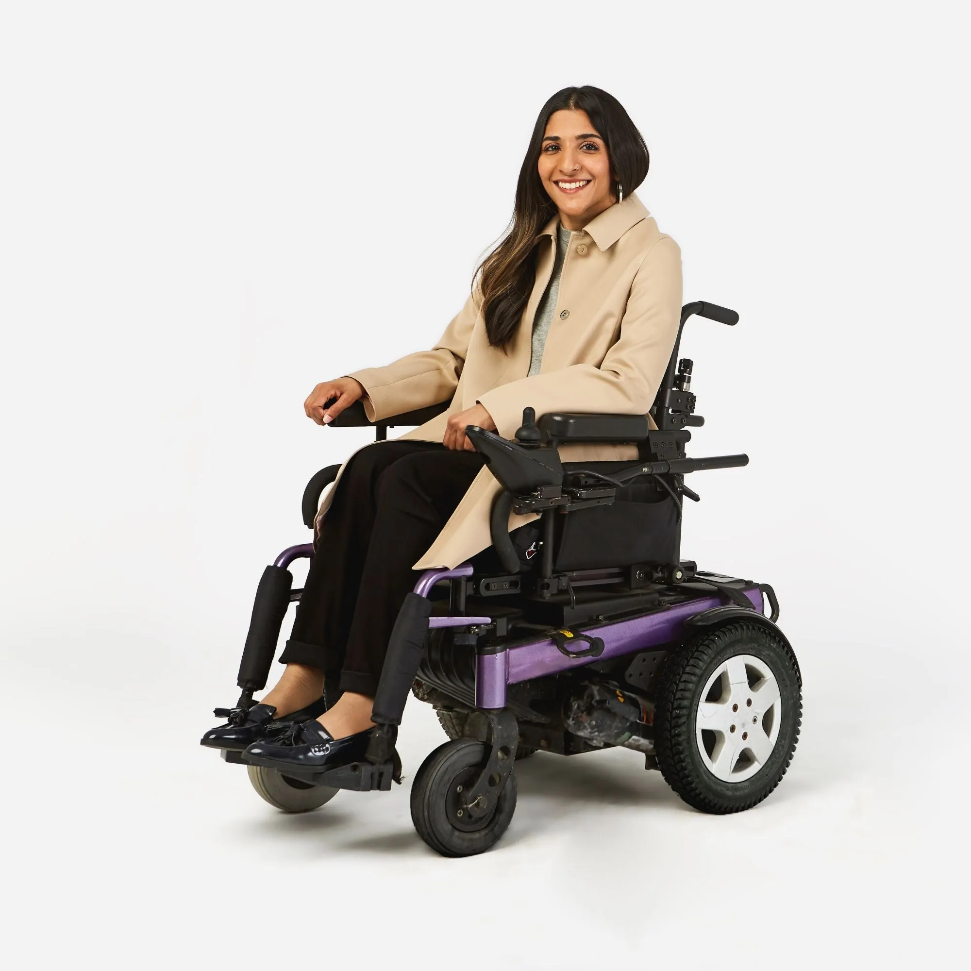 Women's Junction Trenchcoat in a Wheelchair Cut with Magnetic Closures